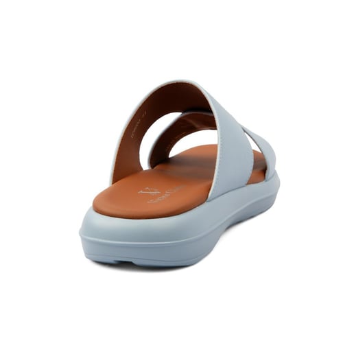 نعال شرقي خليجي جلد سماوي ماركة فيكتور كلارك