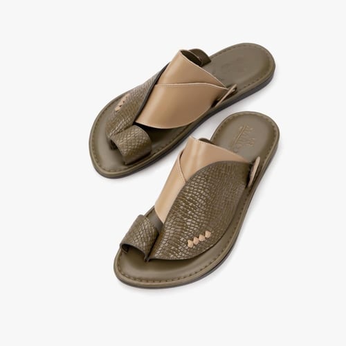 حذاء شرقي طبي إيطالي جلد زيتي خلاب