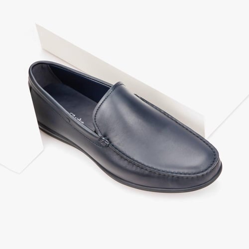 حذاء رسمي طبي جلد كحلي سادة فيكتور كلارك