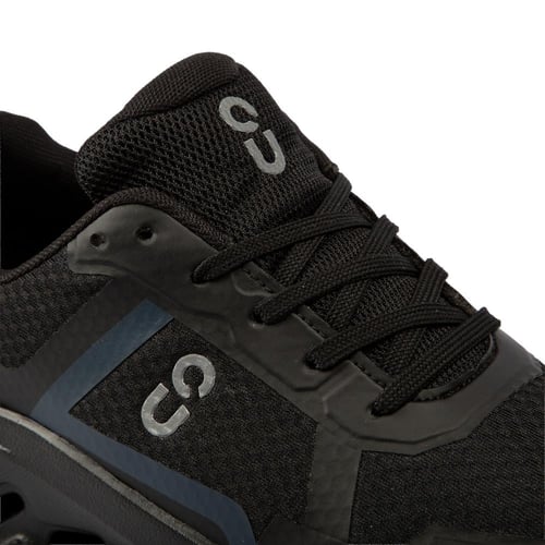 حذاء on رياضي مريح للجري والنادي تصميم أسود عصري