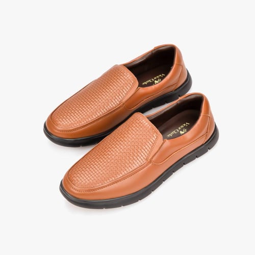 حذاء رسمي كلاسيكي طبي من ماركة فيكتور كلارك - عسلي