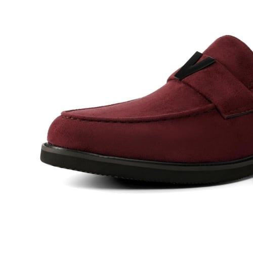 جزمة رسمية ايطاليه من الجلد الفاخر باللون احمر داك...