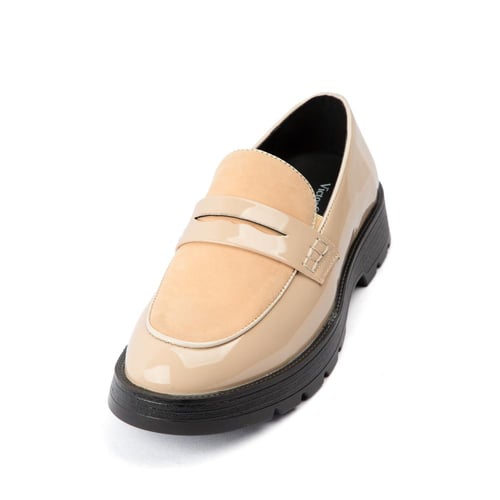 حذاء لوفر بيج جلد لامع ومخمل