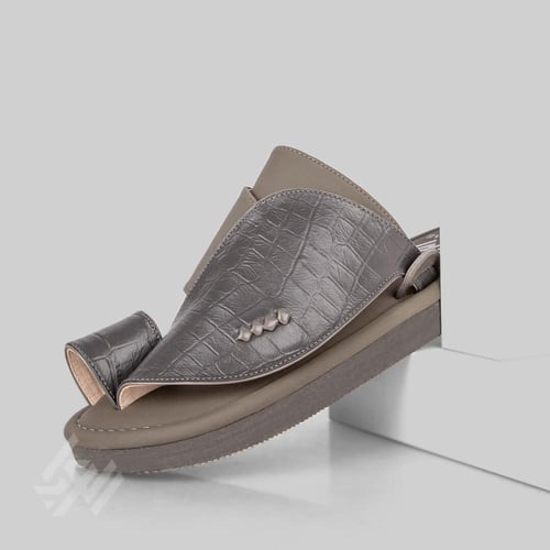 حذاء شرقي بخامات إيطالية جلد رصاصي