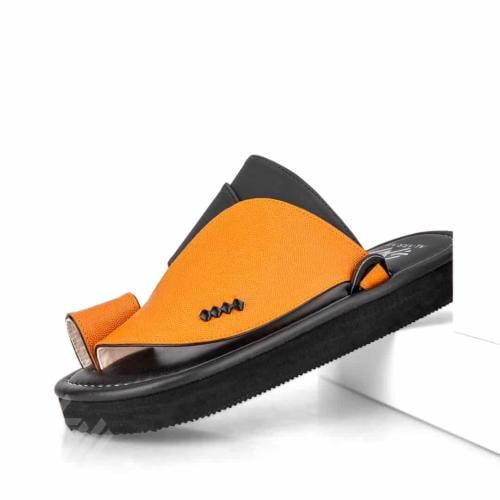 نعال أسود وأصفر صناعة وطنية بجلد ايطالي