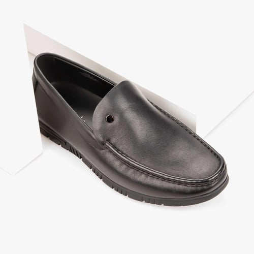 حذاء رسمي طبي جلد اسود سادة من فيكتور كلارك