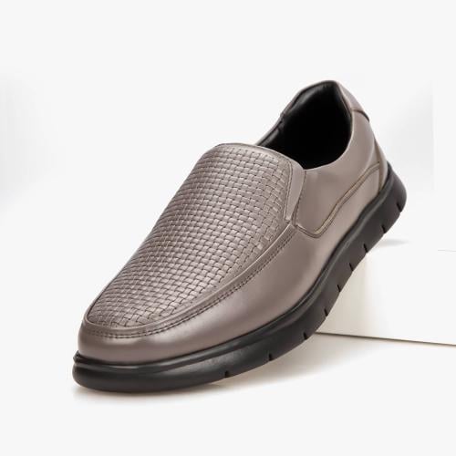 حذاء رسمي كلاسيكي طبي من ماركة فيكتور كلارك رمادي...