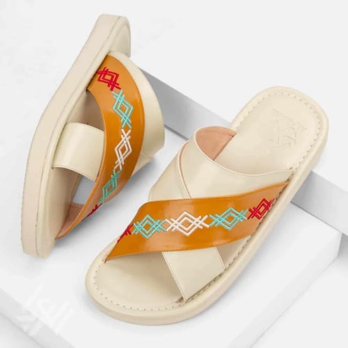 نعال رجالي مطرز جلد سكري وعسلي