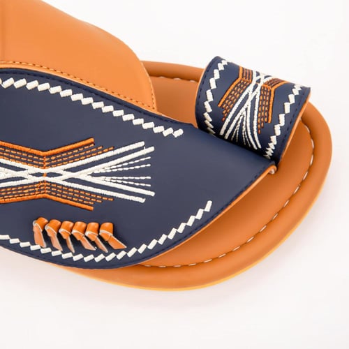 نعال شرقي مطرز يدوي كحلي وبرتقالي بتصميم كلاسيكي