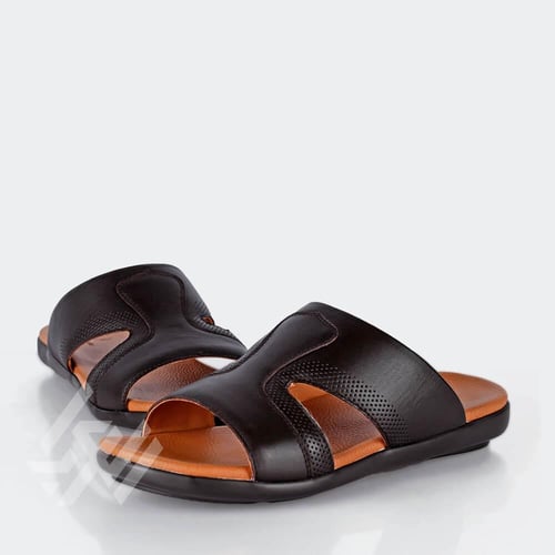 نعال خليجي اسود جلد طبيعي من فيكتور كلارك