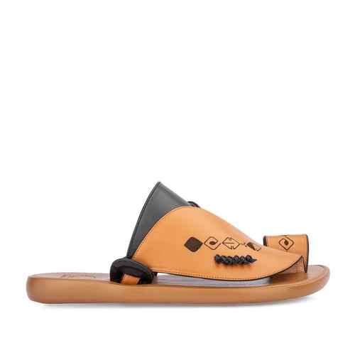 حذاء شرقي طبي جلد طبيعي جملي مطرز