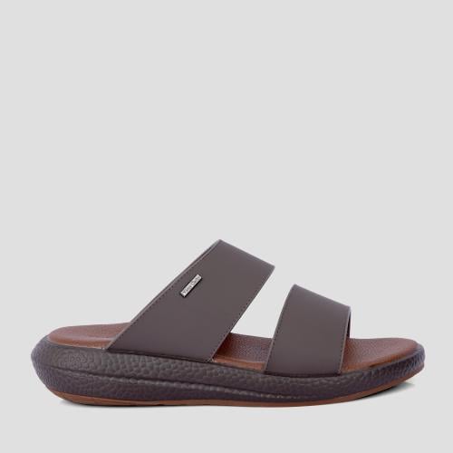 نعال شرقي طبي بني من فيكتور كلارك