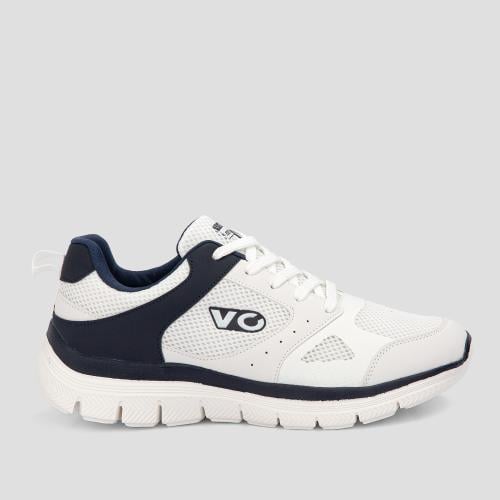 حذاء كاجوال رياضي أبيض مريح ماركة فيكتور كلارك