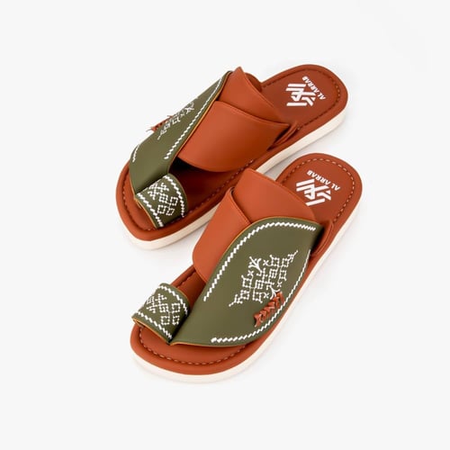 نعال زبيري وطني شرقي بتطريز فاخر باللونين الزيتي و...