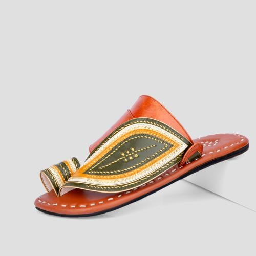 نعال سعودي جلد عسلي طبيعي مطرز