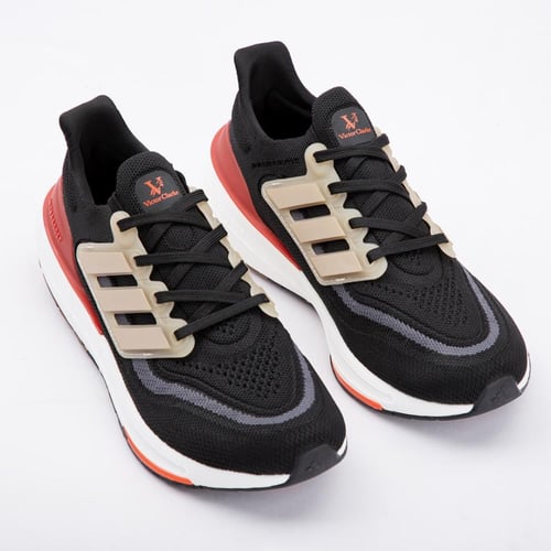 حذاء رياضي مريح للجري والنادي بالأسود والاحمر