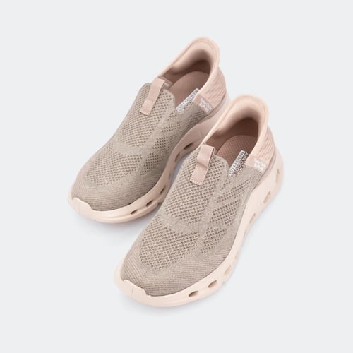 حذاء كاجوال مريح بيج غامق من فيكتور كلارك