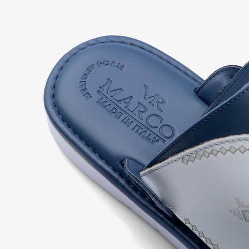 حذاء شرقي إيطالي طبي أزرق وأبيض