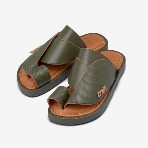 نعال شرقي وطني من الجلد الزيتي الخلاب