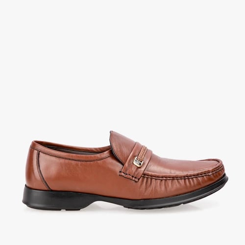 حذاء رسمي اسباني من براند (ماركو) بلون القهوة البن...