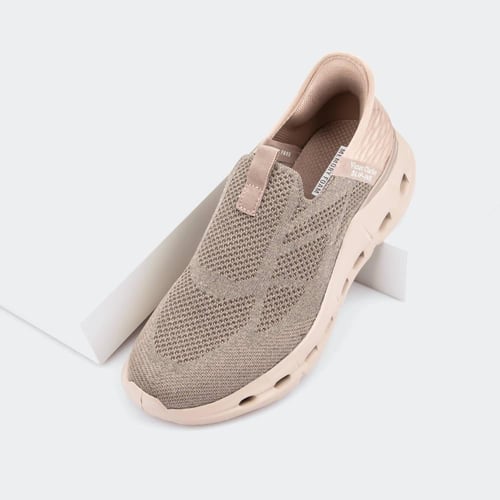 حذاء كاجوال مريح بيج غامق من فيكتور كلارك