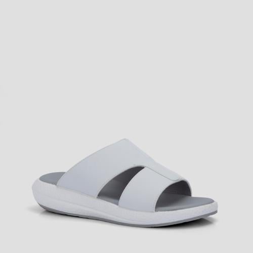 نعال خليجي جلد أبيض بأرضية رمادية