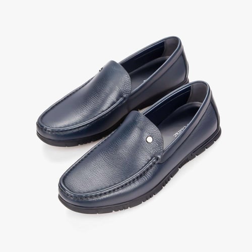 حذاء كاجوال كلاسيكي طبي من ماركة فيكتور كلارك - كح...