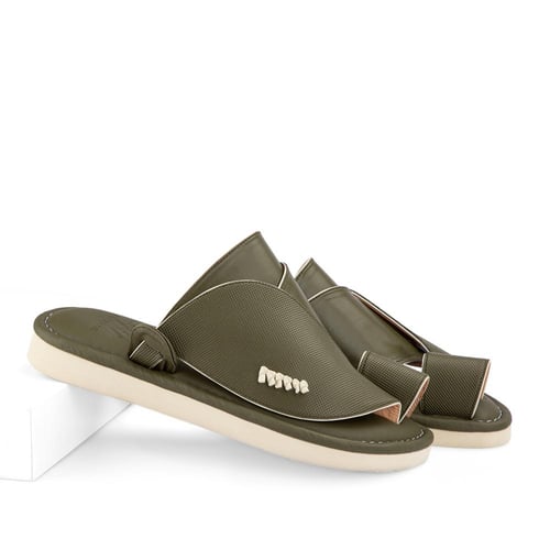 نعال سعودي طبي جلد زيتي طبيعي