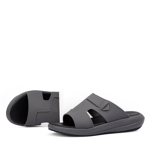 نعال خليجي جلد رمادي طبيعي بارضية سوداء