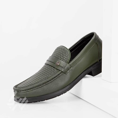 حذاء رسمي كلاسيكي طبي من ماركة فيكتور كلارك زيتي ب...