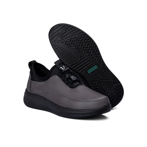 حذاء كاجوال كلاسيكي طبي من ماركة فيكتور كلارك - رم...