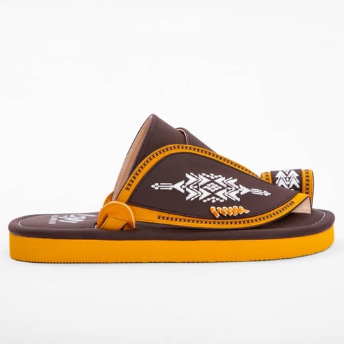 حذيان شرقي مطرز، من الجلد الطبيعي البني