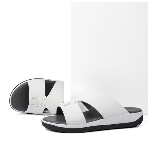 نعال خليجي جلد أبيض طبيعي وارضية رمادية طبية