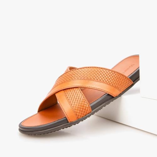 حذاء فيكتور كلارك عسلي