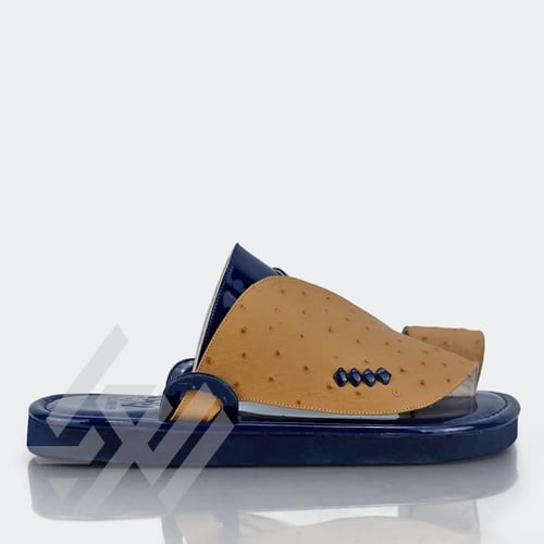 نعال شرقية مطرزة بجلود طبيعية إيطالية عسلي وأزرق