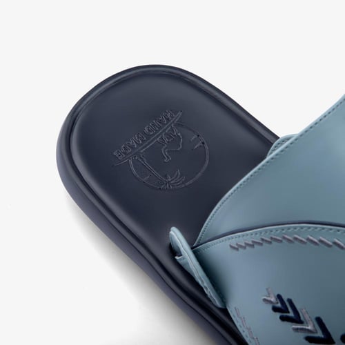 حذاء شرقي طبي وطني ضد الماء - سماوي وكحلي