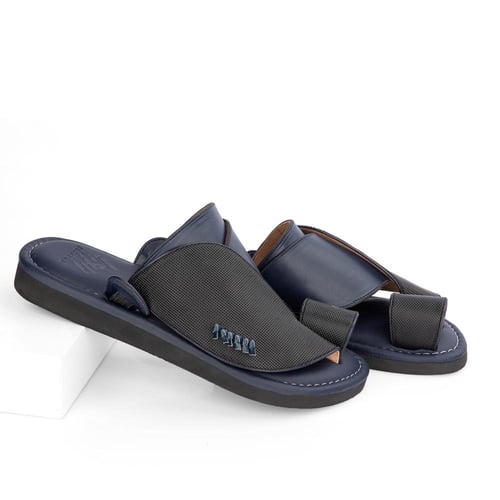 نعال شرقي من الجلد الكحلي الطبيعي