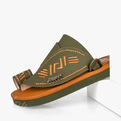 حذاء شرقي وطني بخامات إيطاليه زيتى