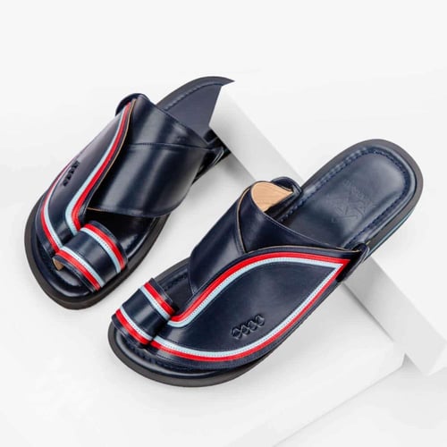 نعال سعودي وطني من الجلد الكحلي الراقي