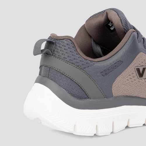 حذاء كاجوال رياضي بيج ورمادي من فيكتور كلارك