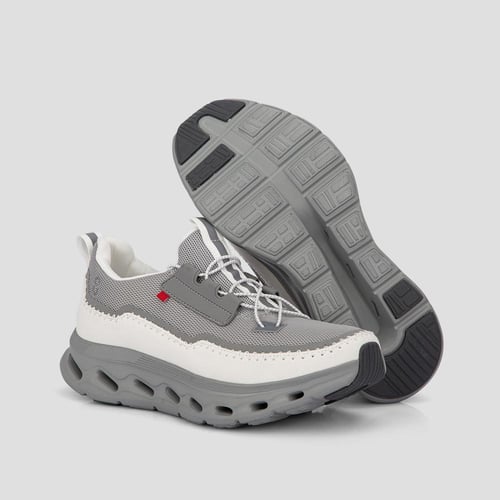 حذاء كاجوال رياضي أبيض ورمادي من ON