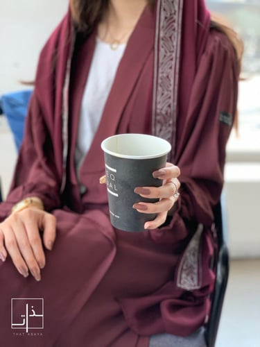 عباية بكسرات من الخلف #233