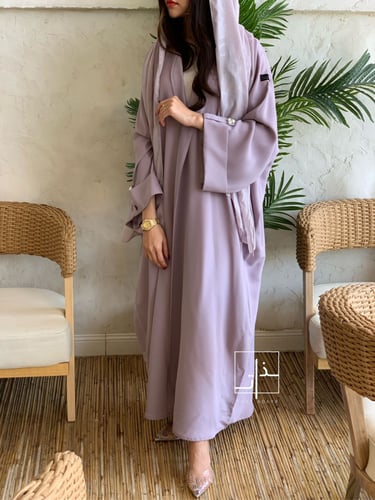 عباية حرير مزينة بـ الؤلؤ #229