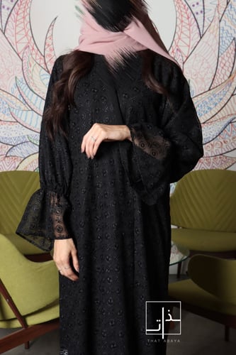 عباية الدانتيل الراقية #224