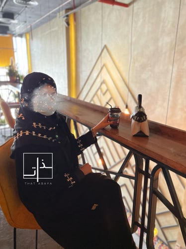 عباية بتطريز على الأكمام #191