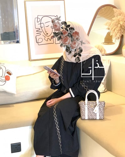 عباية للين مزينه ب تطريز مموج #178