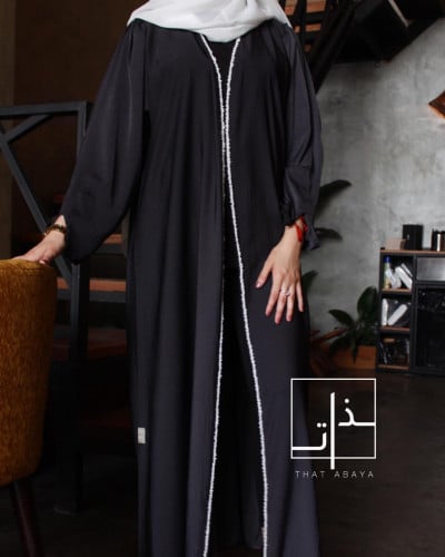 عباية بقماش حرير مغسول مزينه باللؤلؤ #136