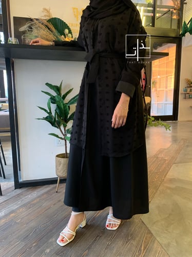 عباية بقطعة بمنقطة و حزام #201