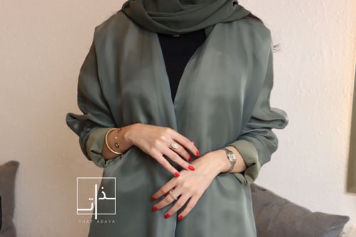 عباية بقماش اورقنزا الامع #227