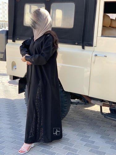 عباية مزينة بقلتر #247